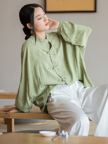 Blusas y camisas artísticas retro sueltas de manga larga con botones, color sólido y cuello alto 