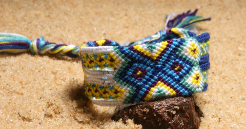 Pulseras tejidas Torie 