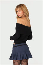 Solid Color Off-Shoulder Boat Neck Long-Sleeve Knit Top