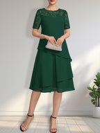 A-Linien-Kleid mit Rundhalsausschnitt, Illusion-Effekt, knielang, aus Spitze und Chiffon mit Pailletten für die Mutter der Braut