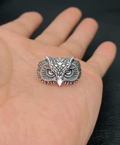 Anillos abiertos de búho con ágata roja fina en plata de ley 