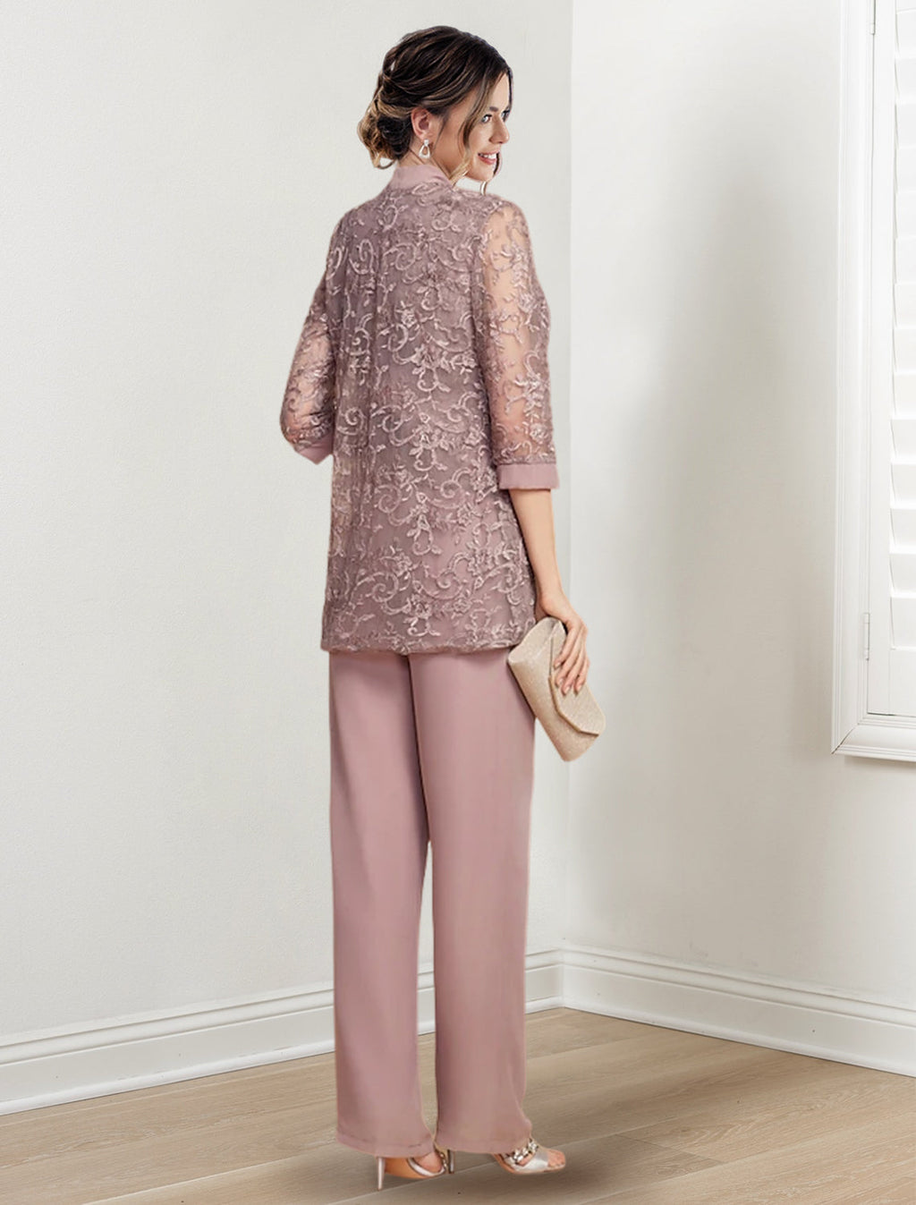 Chiffon-Hosenanzug mit Rundhalsausschnitt und Jacke für die Mutter der Braut 