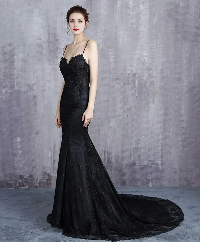 Vestido largo formal de noche tipo sirena con tirantes y cola
