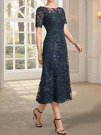 A-Linien-Kleid mit Rundhalsausschnitt, Illusion-Ausschnitt, Teelänge, Spitze und Pailletten für die Mutter der Braut