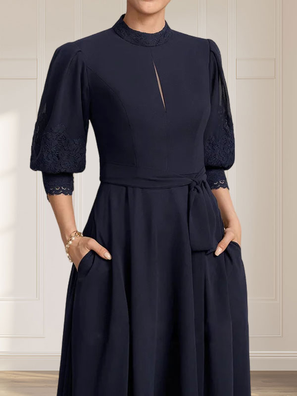 A-Linien-Kleid aus Chiffon mit hohem Kragen, Teelänge und Spitze für die Mutter der Braut, verziert mit einer Schleife