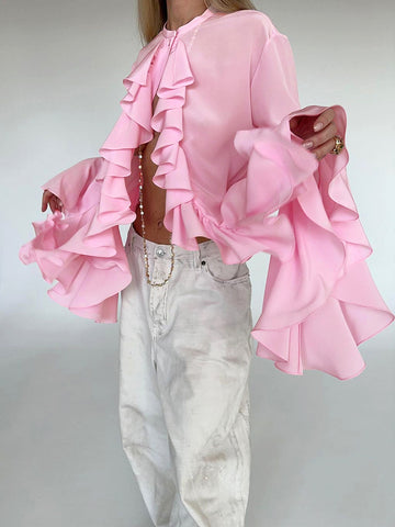 Bluse aus transparentem Chiffon mit Rundhalsausschnitt, Glockenärmeln und Wasserfall-Rüschen 