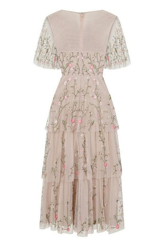 Vestido midi con bordado floral 