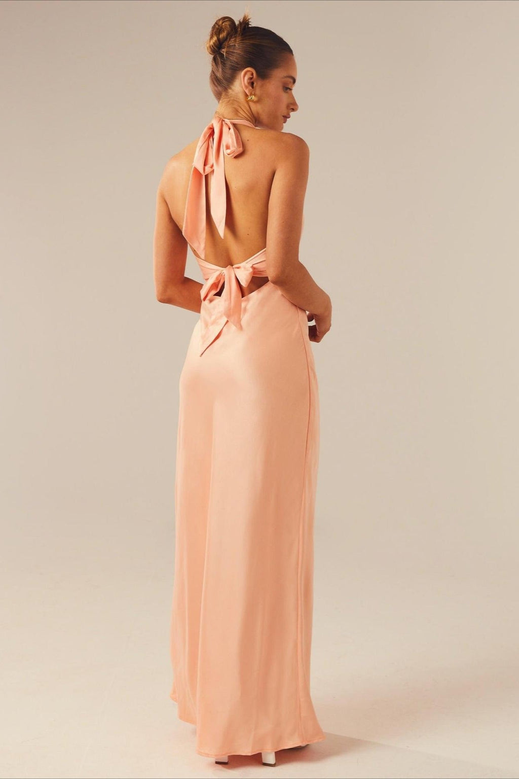 Elegant Solid V Neck Slim Fit Maxi Dress