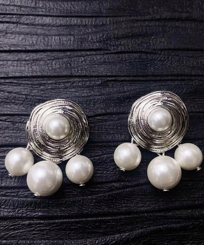 Modern Silk Copper Alloy Pearl Tassel Stud Earrings