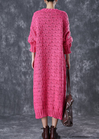 Vestido largo de punto con bola de pelo decorada con rosas italianas para invierno 