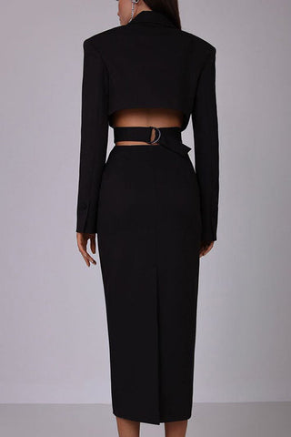 Statement-Blazer-Midikleid mit tiefem V-Ausschnitt und Metalldetails 