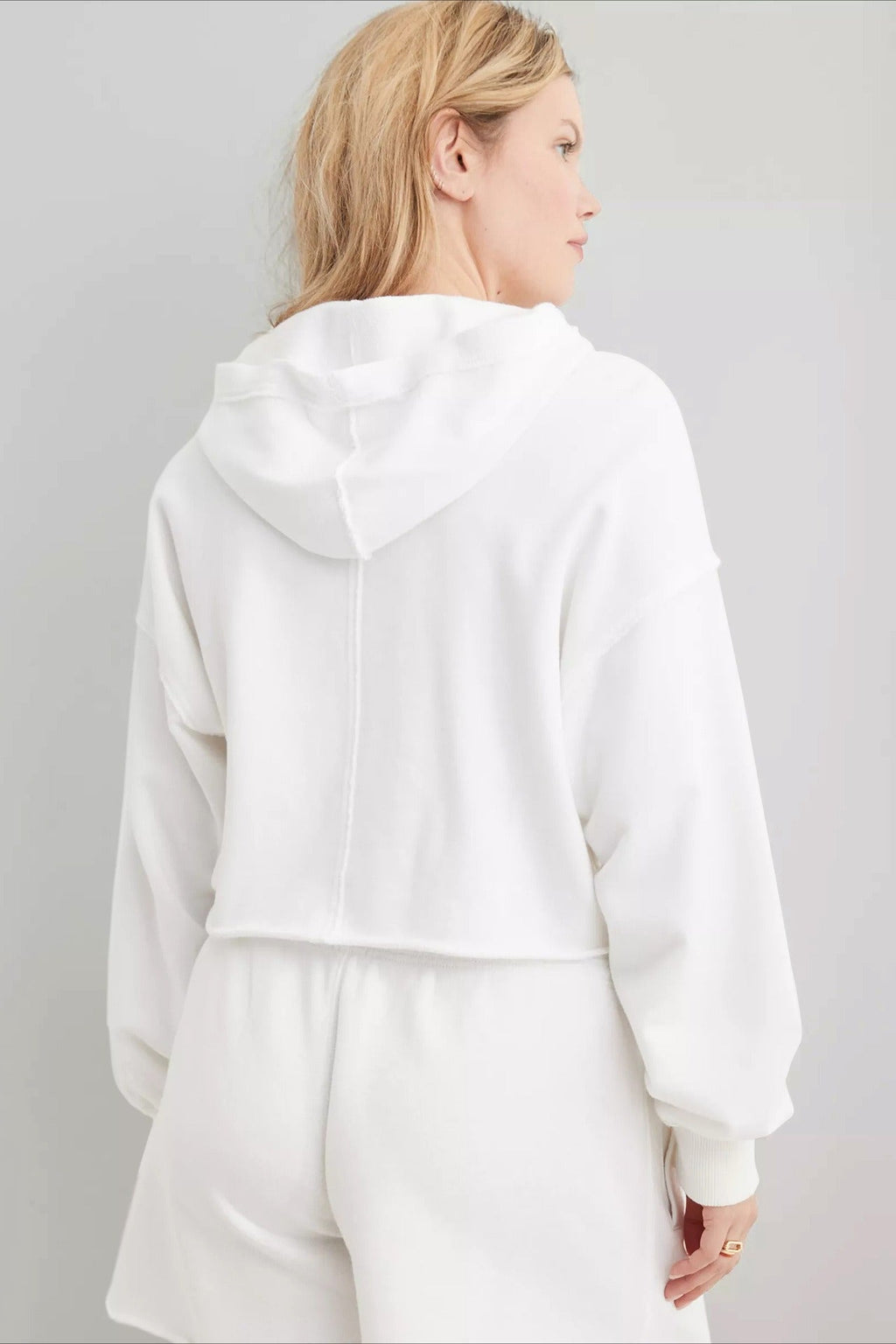 Chic Relaxed Solid V-Neck Hoodie