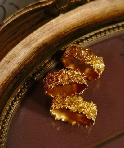 Anillos de rosa dorados en plata de ley con diseño original 