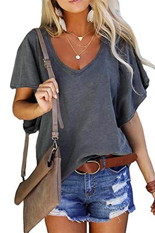 Camiseta de verano con cuello en V y mangas acampanadas de Meridress