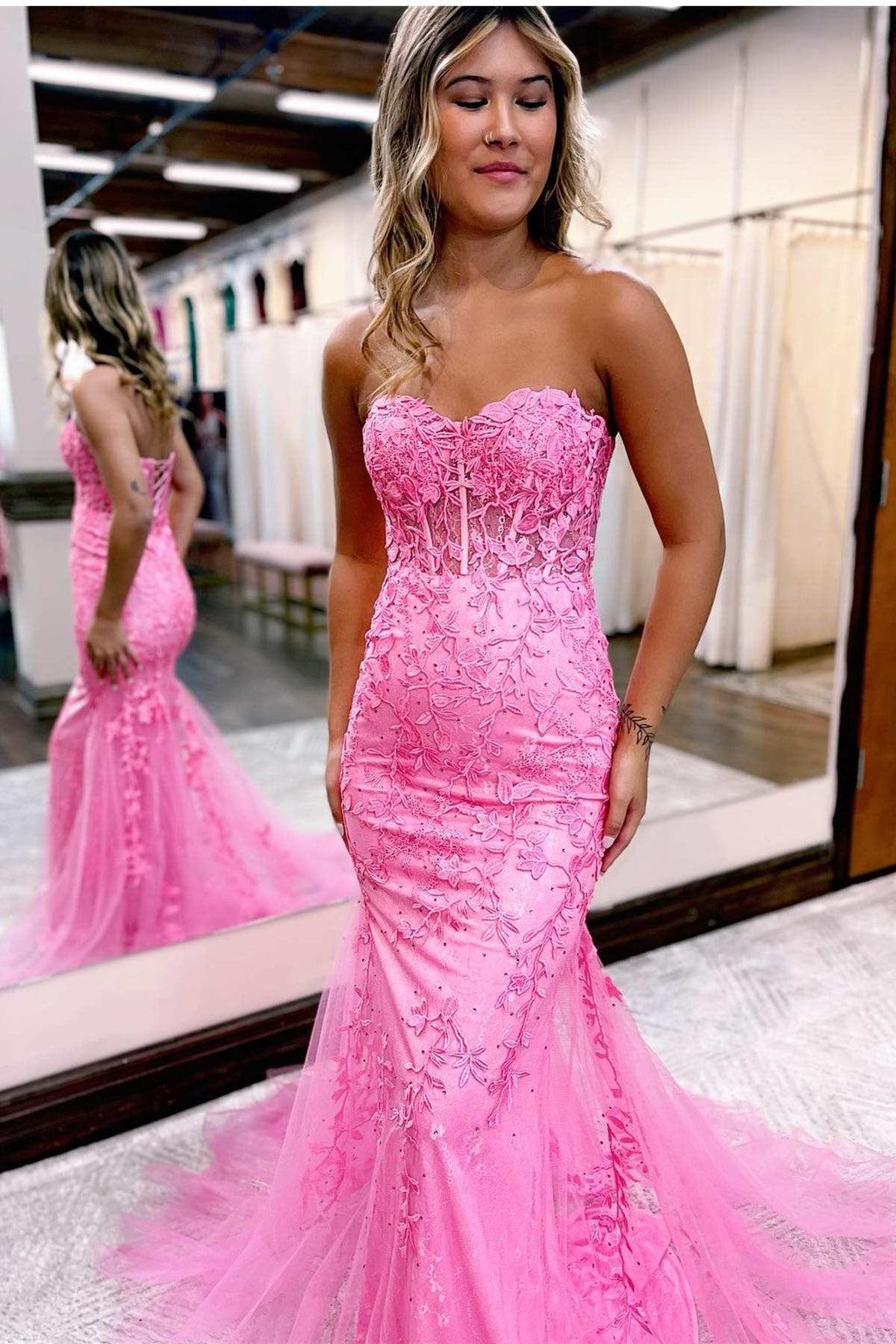 Meerjungfrauen-Abendkleid aus Tüll und Spitze mit Herzausschnitt