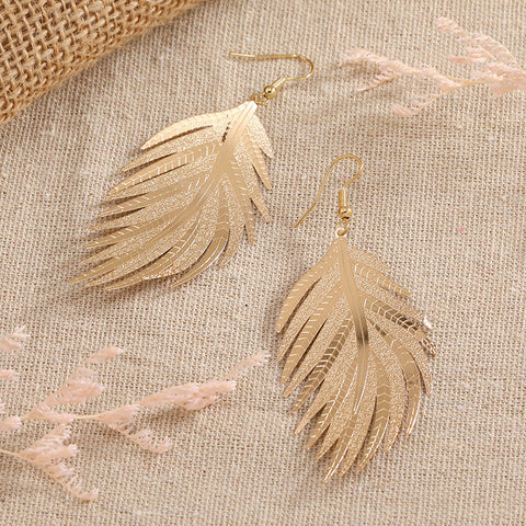Retro Personality Fashion Feather Metal Earrings