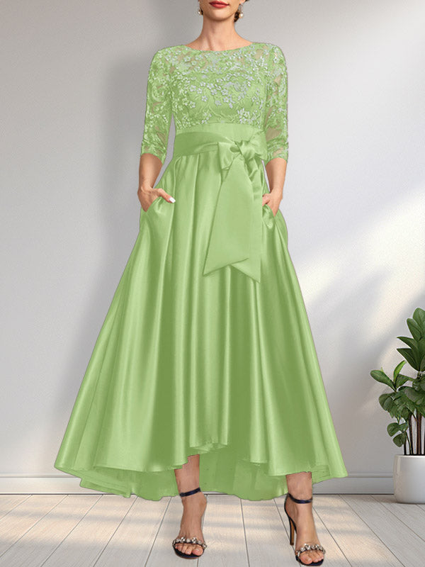 A-Linien-Kleid mit asymmetrischem Ausschnitt, Illusion-Effekt, Satinspitze und Schleife für die Mutter der Braut