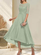 A-Linien-Kleid mit U-Boot-Ausschnitt, Illusion-Effekt, asymmetrischem Chiffon-Spitzenbesatz und Paillettenstickerei für die Mutter der Braut.