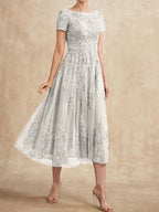 A-Linien-Kleid aus Tüllspitze mit Rundhalsausschnitt und Teelänge für die Mutter der Braut 