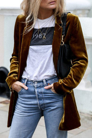 Blazer de terciopelo de estilo urbano llamativo 