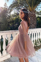 Kurzes Abschlussball-Kleid/Heimkehr-Kleid mit 3/4-Ärmeln und offenem Rücken