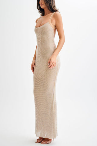 Midnight Fantasy – Stretch-Maxikleid mit Pailletten und Netzstoff-Schultergurten und offenem Rücken 