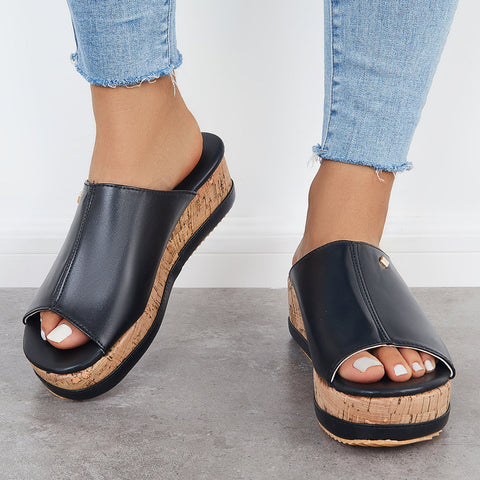 Bequeme Slip-on-Sandalen mit Korkfußbett und Plateau-Keilabsatz 