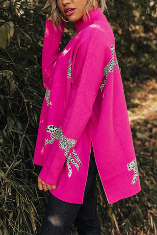 Suéter Meridress con cuello alto, abertura lateral y estampado de guepardo
