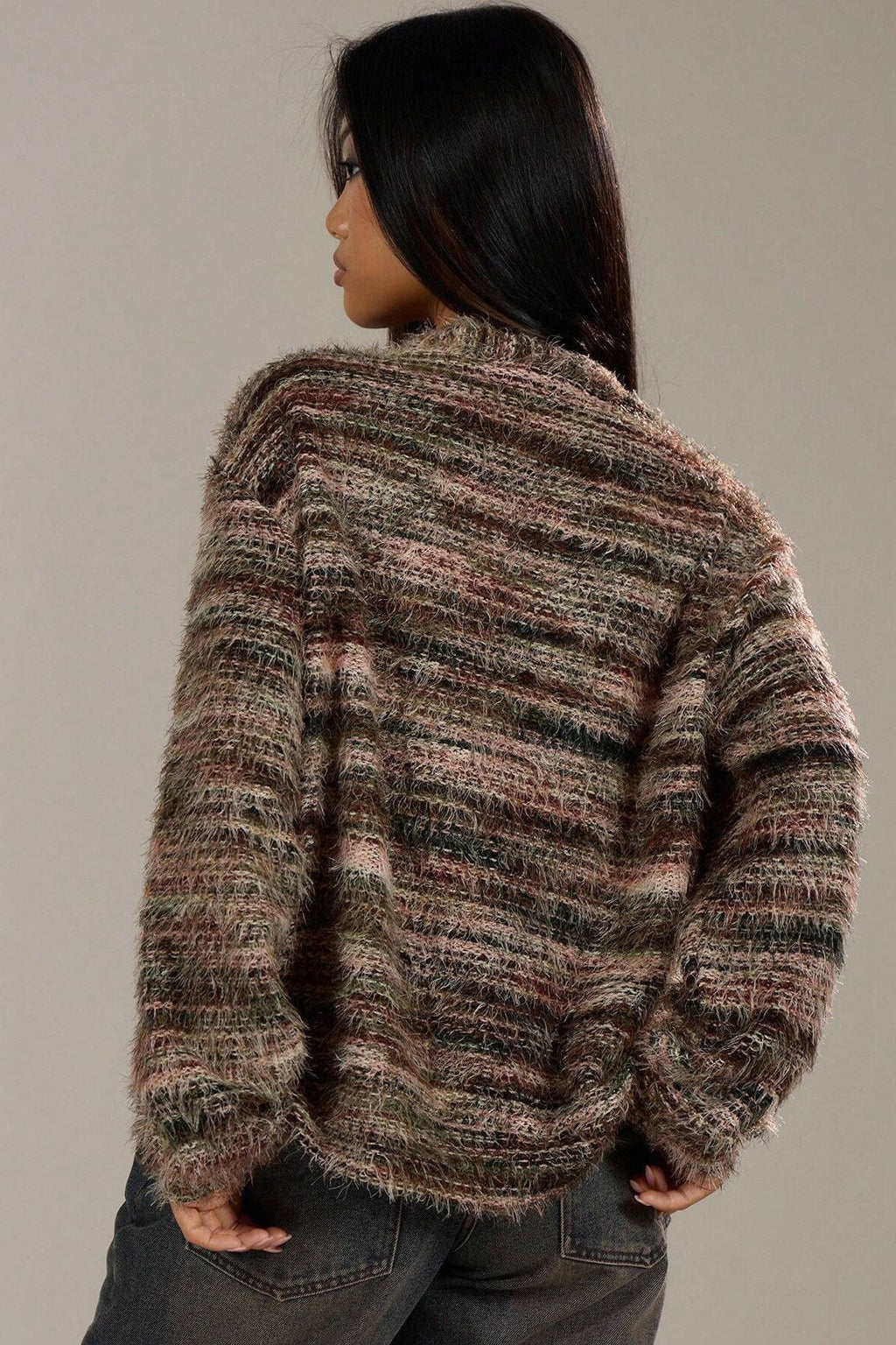 New Retro Fashion Deep V-Neck Maillard Plush Long-Sleeve Knit Cardigan