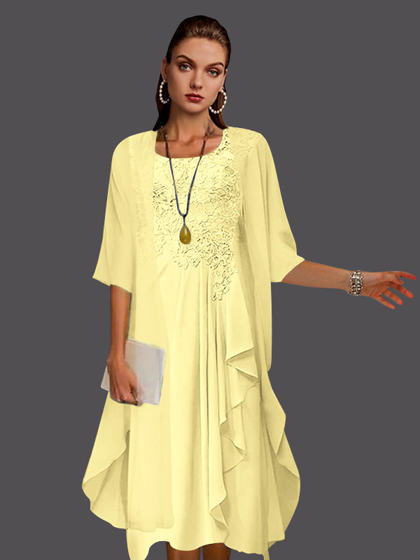 Zweiteiliges, ärmelloses A-Linien-Kleid aus Chiffonspitze mit Faltenapplikationen 