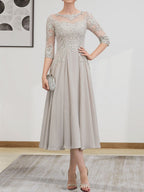 A-Linien-Kleid mit U-Boot-Ausschnitt, Illusion-Detail, Teelänge, Chiffonspitze, Perlenstickerei und Pailletten für die Mutter der Braut