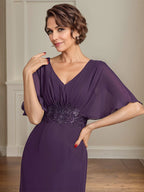 A-Linien-Kleid aus Chiffon mit V-Ausschnitt, bodenlang, für die Mutter der Braut, mit plissierten Paillettenapplikationen und Spitze