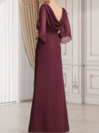 Etui-/Säulen-Chiffonkleid in Bodenlänge für die Mutter der Braut mit plissierter Perlenstickerei