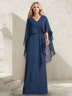 A-Linien-Kleid aus Chiffon mit V-Ausschnitt, bodenlang, mit Kaskadenrüschen und Perlenstickerei für die Mutter der Braut. 
