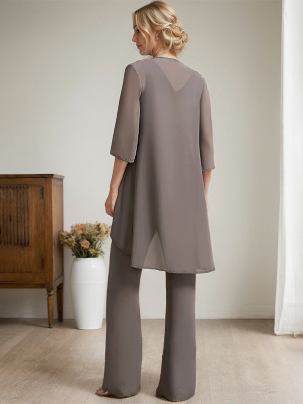 Vestido de madre de la novia de gasa con encaje, escote redondo y lentejuelas y mono/pantalón separado 