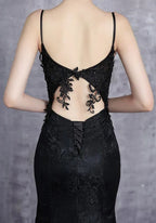 Vestido largo formal de noche tipo sirena con tirantes y cola
