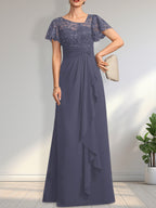 A-Linien-Kleid aus asymmetrischem Chiffon mit Illusion-Effekt, bodenlang, mit Kaskadenrüschen und Pailletten für die Mutter der Braut 