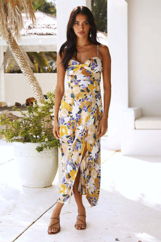 Vestido midi de tirantes finos con abertura floral y espalda descubierta 