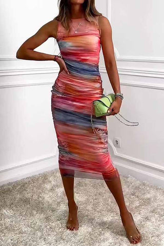 Locking Eyes – Gerüschtes Midikleid aus Netzstoff mit Batikmuster 