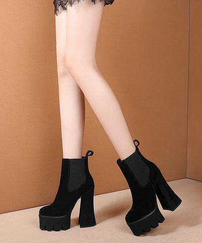Nuevas botas de tacón alto con plataforma y empalme en color caqui 