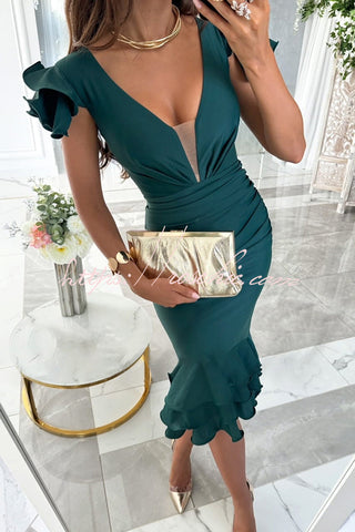 Vestido midi formal fruncido con detalle de volantes escalonados Gala Ready 