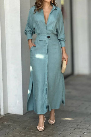Vestido midi de manga larga con escote en V, cinturón y bolsillos con botones 