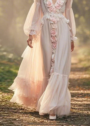 Vestidos de gasa con cuello en V, decorados con flores y patchwork arrugado para primavera 