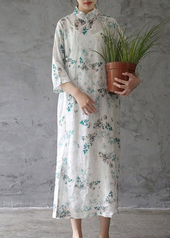 Elegante vestido cheongsam de lino con cuello alto y abertura lateral con estampado blanco para verano 