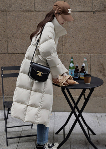 Abrigos de plumón de pato con cremallera y cuello alto en color café francés para invierno 