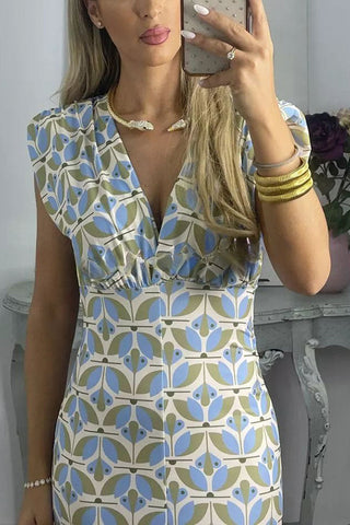 Forever Here – Bedrucktes Midikleid mit gepolsterter Schulterpartie und Schlitz vorne in der Mitte 