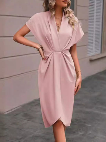 Vestidos midi de color liso con escote en V y abertura frontal, plisados, con nudo suelto y alto-bajo 