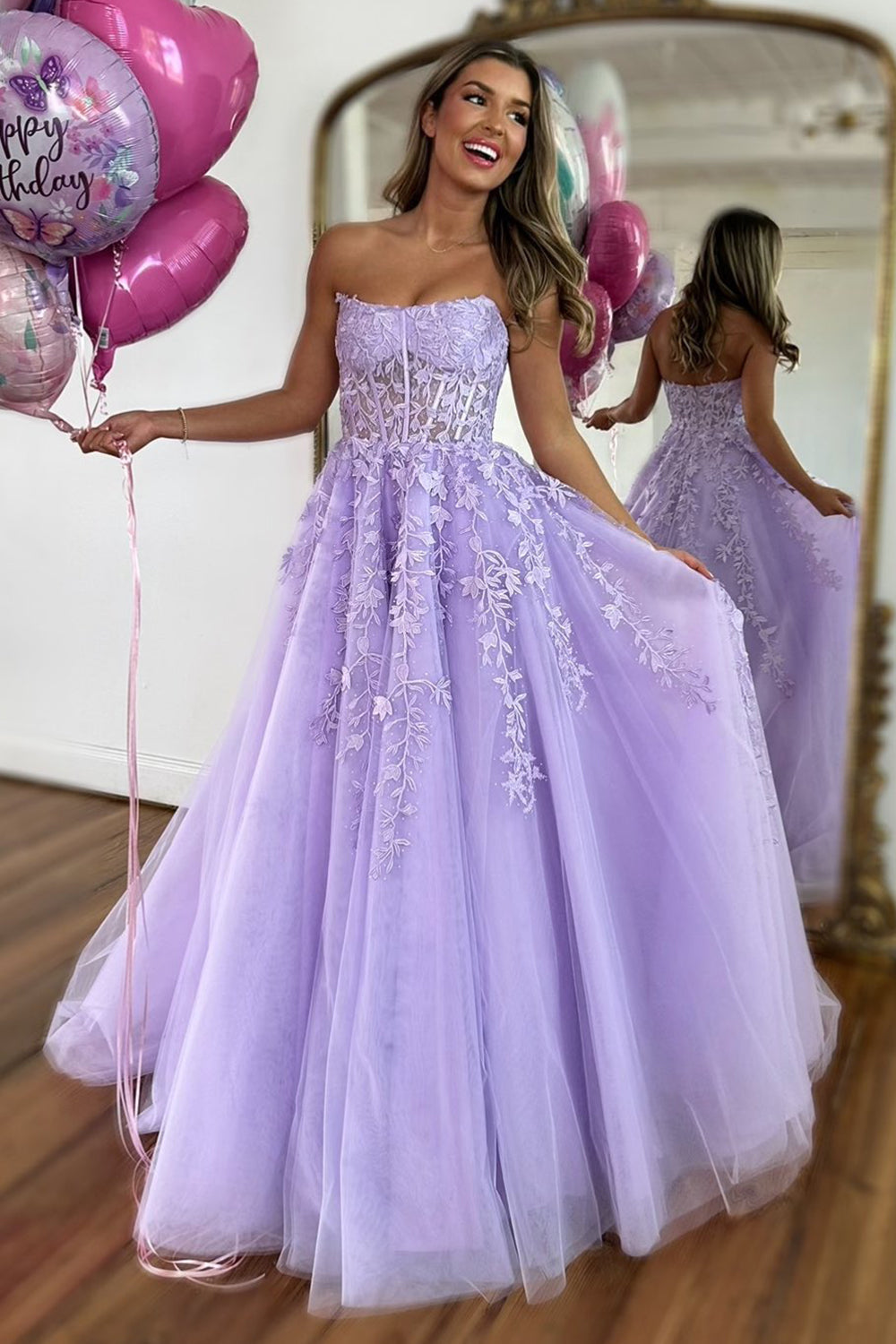 Lila trägerloses A-Linien-Abendkleid aus Tüll mit langem Korsett und Applikationen