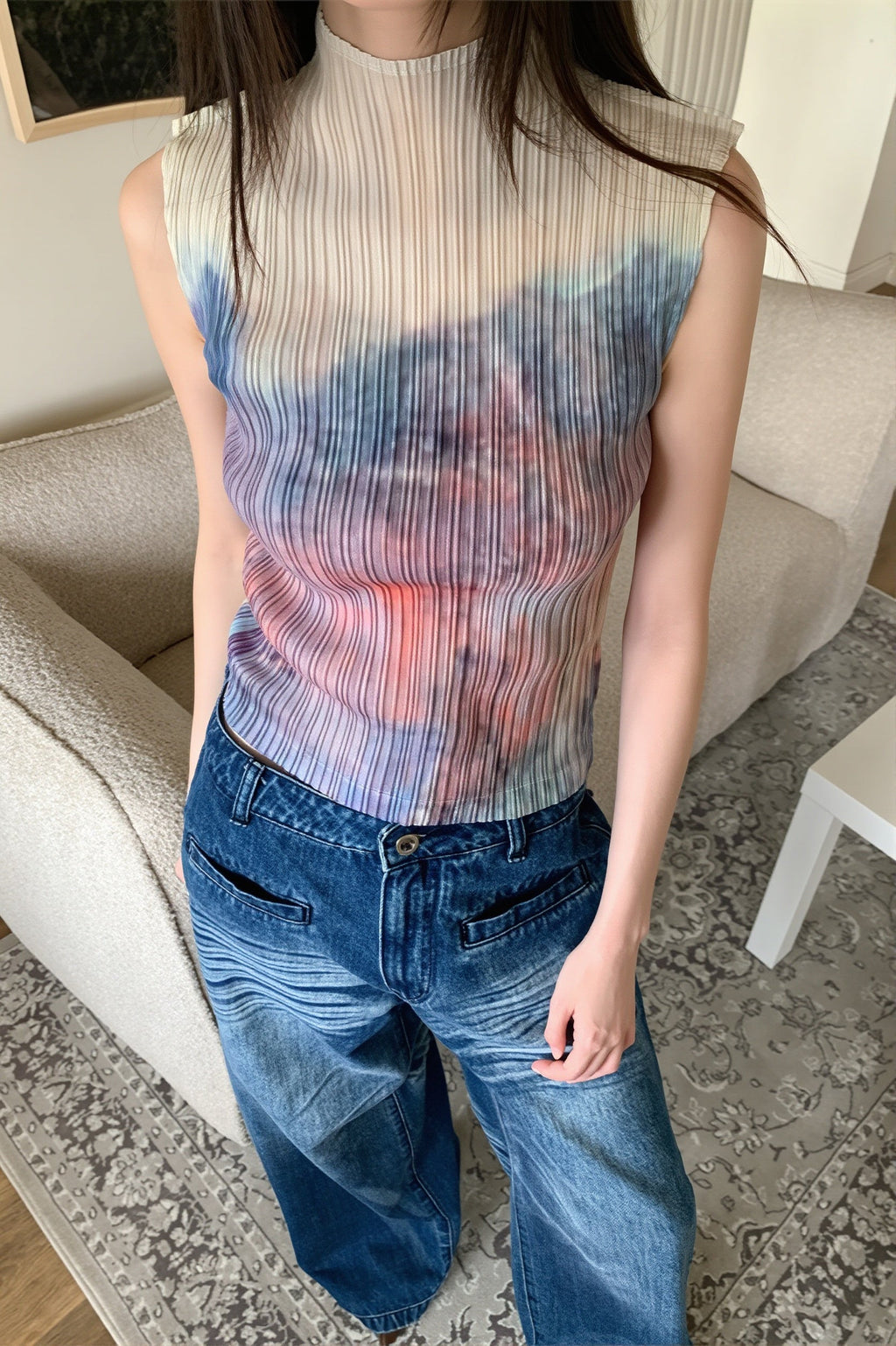 Gradient Color Mock Neck Sleeveless Pleated Casual Blouse