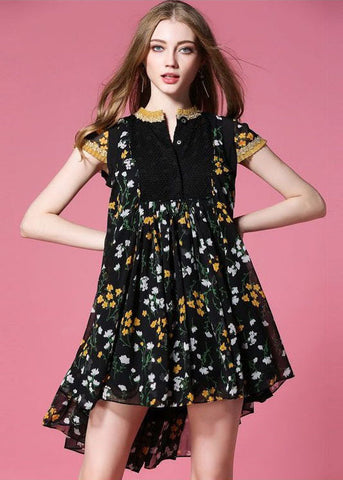 Vestido plisado de gasa de verano con diseño bajo y alto estampado negro 